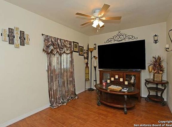 5th image of 1522 W Mariposa Dr