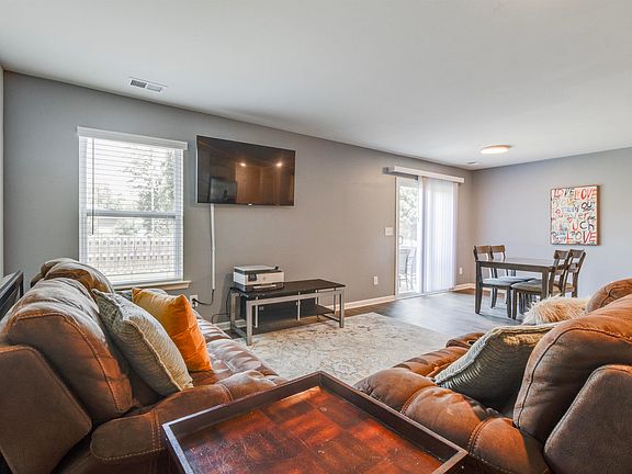 5th image of 139 Beckett Ln