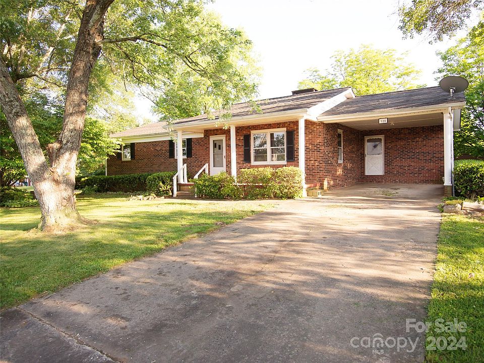 1st image of 126 Trojan Ln