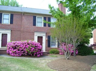 1110 Old Roswell Rd, Roswell, GA 30076