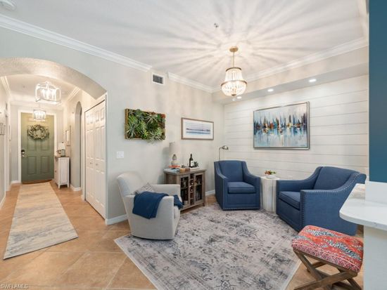 9834 Giaveno CIR #1717, Naples, FL 34113