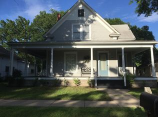 805 N C St, Wellington, KS 67152