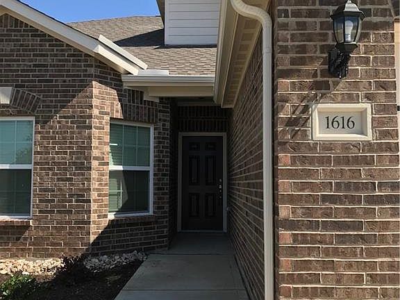 2nd image of 1616 White Mountain Way