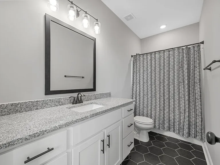 573 Bowden Dr — Photo 26