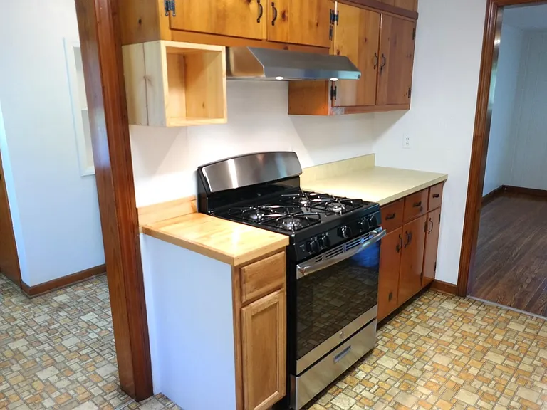 1647 S Edgewood Ave #1 — Photo 5