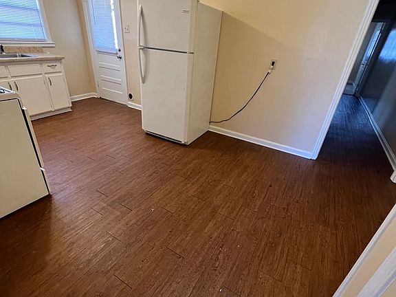 3rd image of 1318-1320 N 34th St