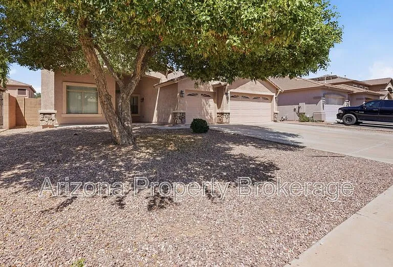 15006 W Cameron Dr — Photo 2