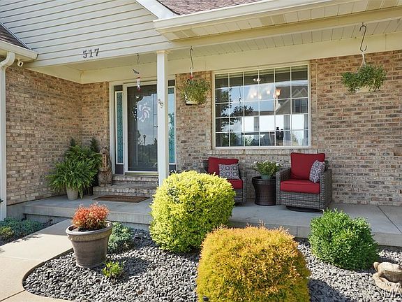 4th image of 517 Windy Hills Dr