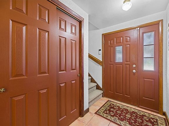 2nd image of 357 Crescent Garden Dr