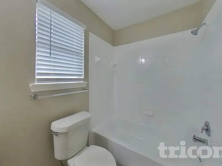 3215 Boynton Dr — Photo 9