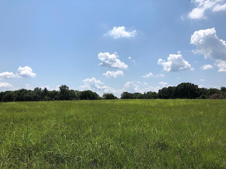 1st image of 713 Gary Ln