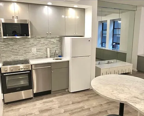 Rented by RosyPad, Inc. | media 21