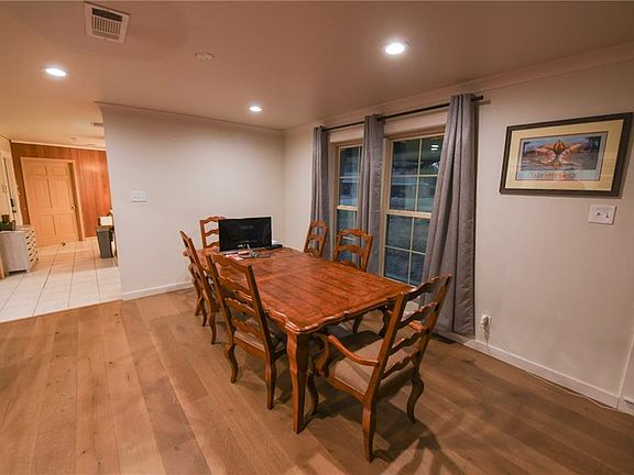 4th image of 5611 Mildred Ave