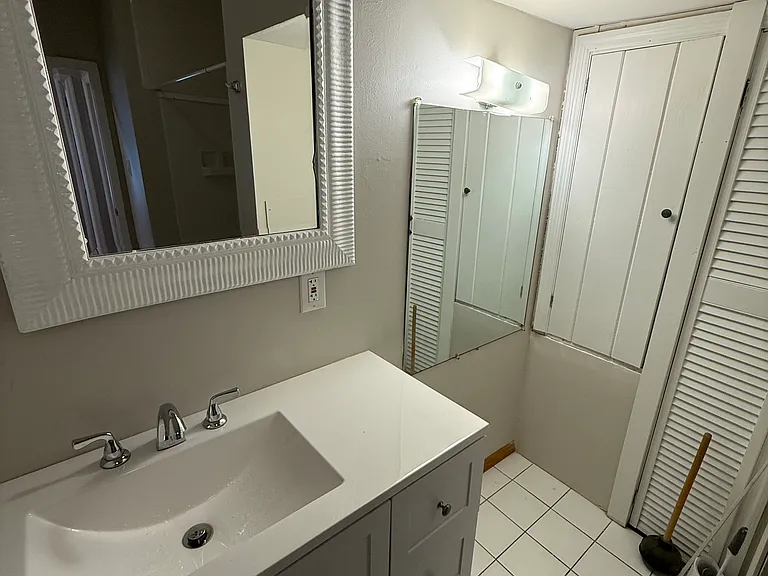 38 State St #A — Photo 7