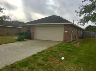 163 Rustic Colony Ln, Dickinson, TX 77539