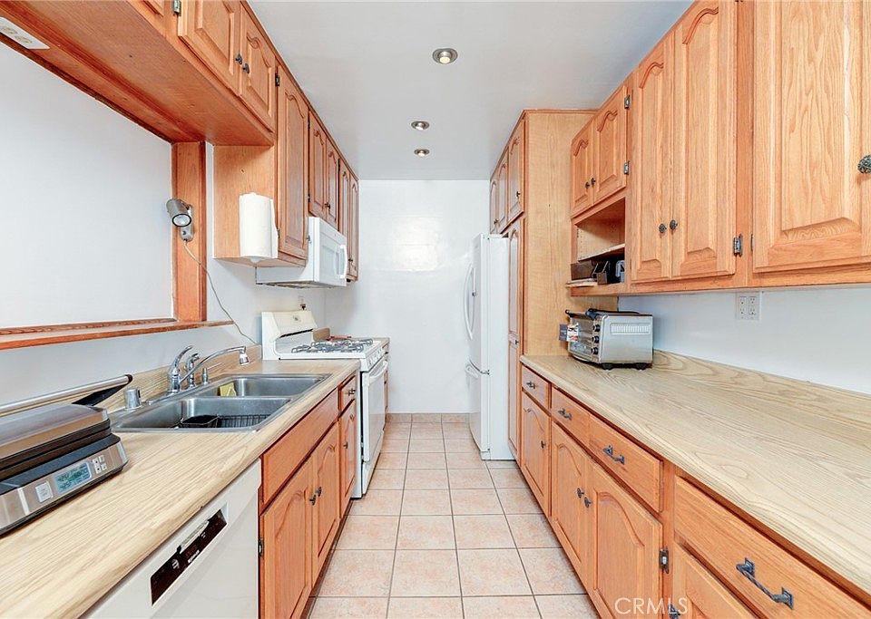 1st image of 4109 Lyceum Ave #4109
