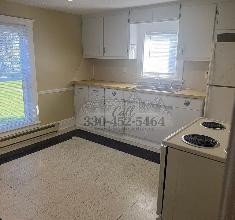 802 Bedford Ave SW #2