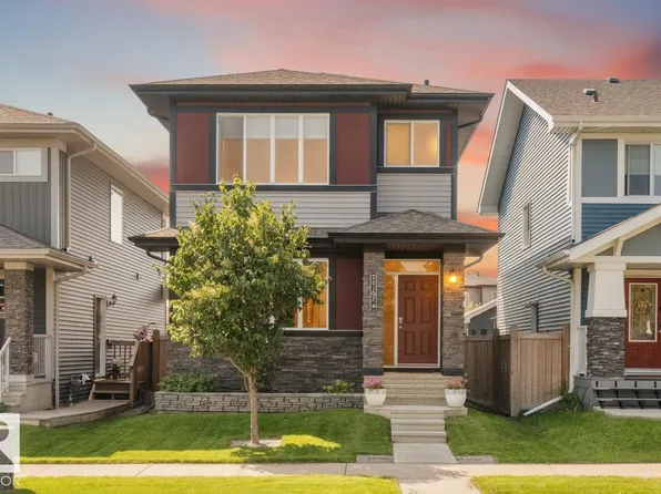 22107 88th Ave NW, Edmonton, AB T5T 7H3