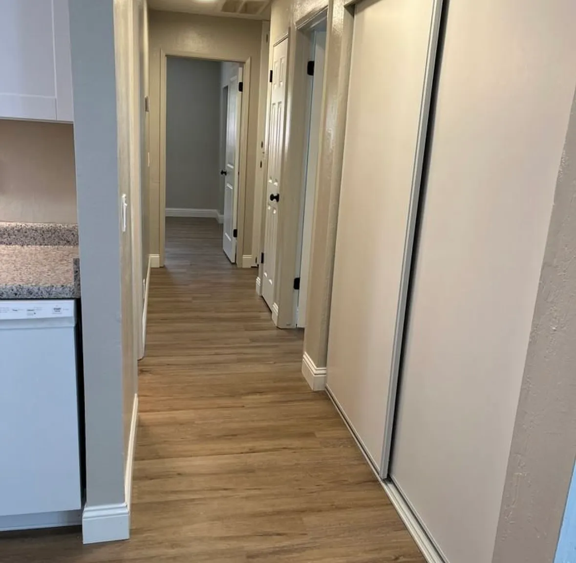 2 Carson Street, - C — Photo 4