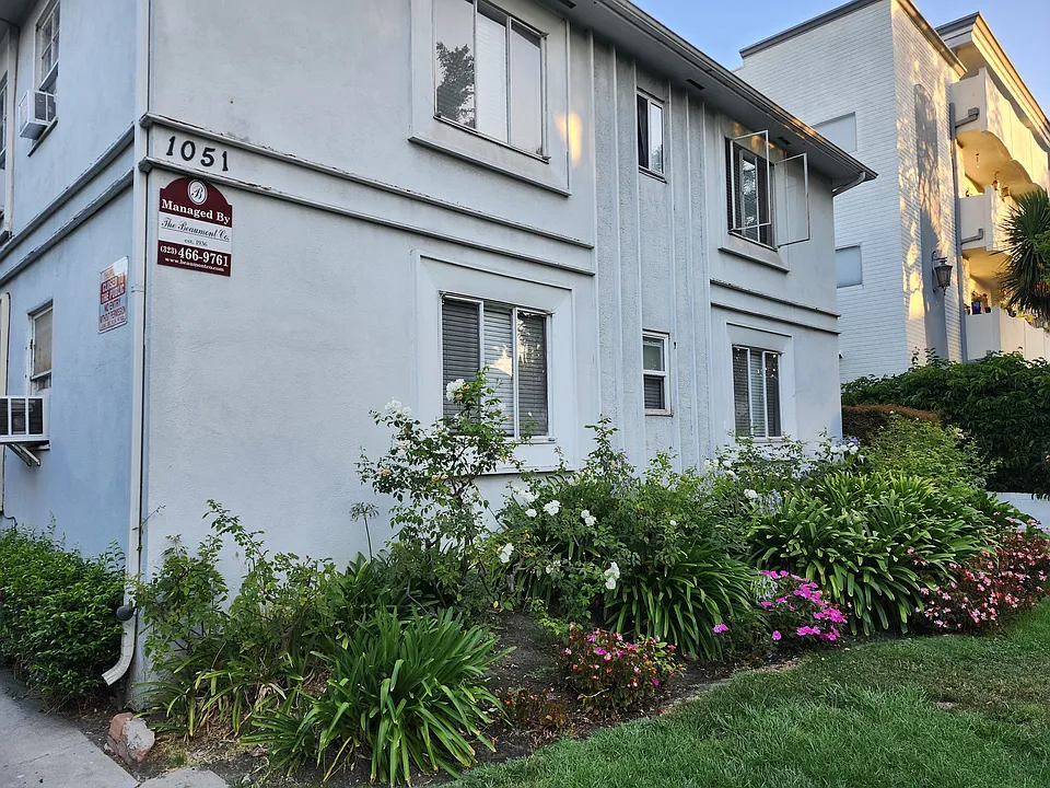 1051 S Bedford St #6