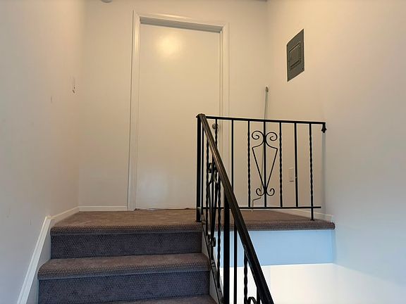 4th image of 426 Broad St Floor 2
