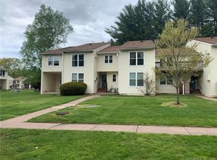 949 Pleasant Valley Rd #10-2, Bethel, CT 06801