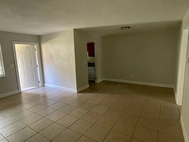 2230 Nursery Rd — Photo 18