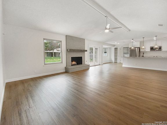 3rd image of 4614 BARHILL ST