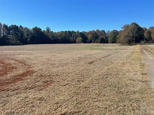 3 Graham Rd, Mount Ulla, NC 28125