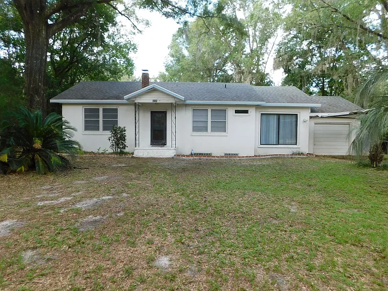 5725 E University Ave — Photo 1