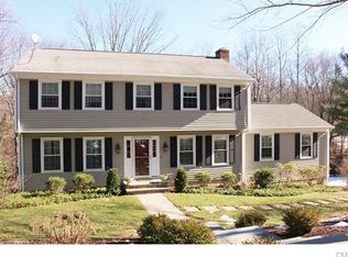 5 Corn Hill Rd, Shelton, CT 06484