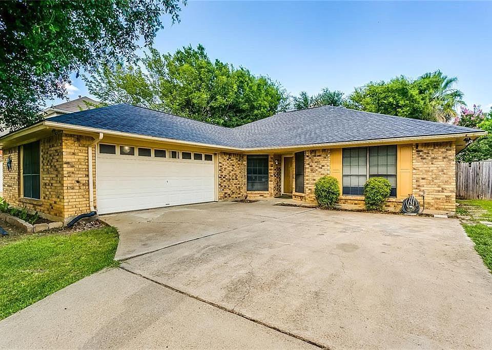 1st image of 7709 Pampas Dr