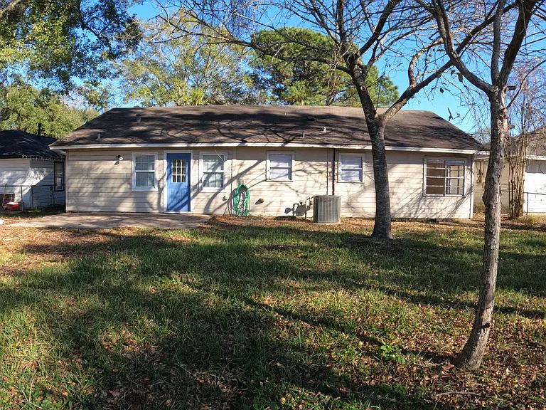 765 Callaway Dr — Photo 29