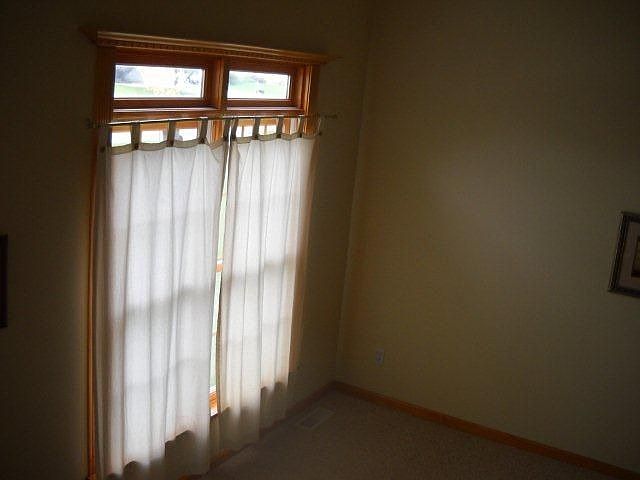 2nd image of 303 Covey Ct