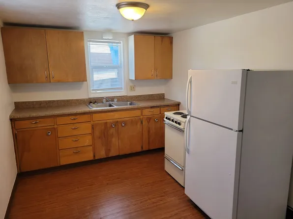 Zip Zap Properties, 1104-1106 S Bahnson Ave #1108, Sioux Falls, SD 57103