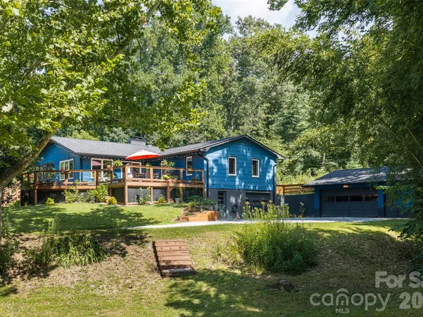 234 Carnelian Dr, Fletcher, NC 28732