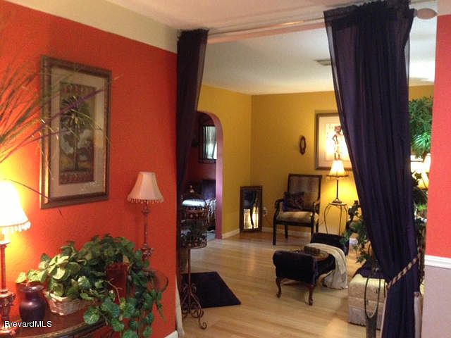 1st image of 1305 La Mesa Ct