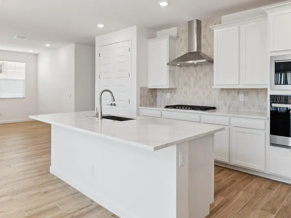 27367 N 69TH Drive, Peoria, AZ 85383