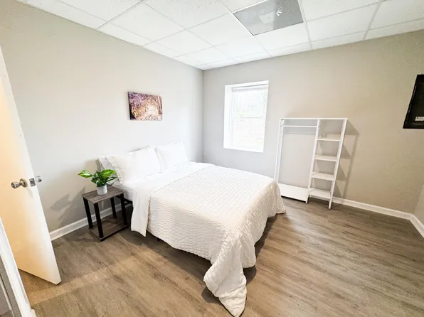 (undisclosed Address), Decatur, GA 30034