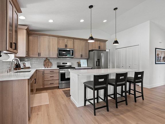 5th image of 13907 E Sanson Ln