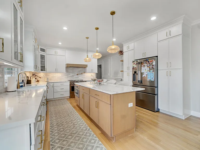 2245 Plum Tree Rd N — Photo 16