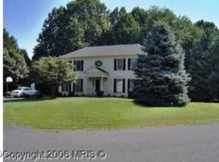 1301 Pellow Circle Trl, Herndon, VA 20170