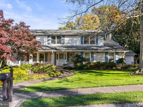 3530 Cimmeron Rd, York, PA 17402