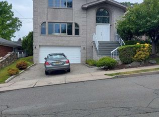 246 Warwick Ave, Fort Lee, NJ 07024