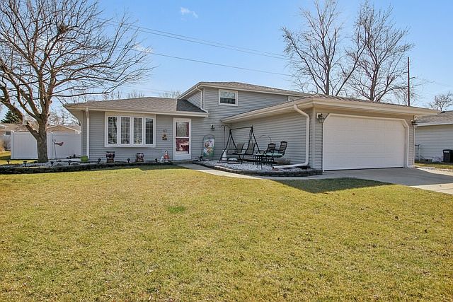 1st image of 53 Karen Dr