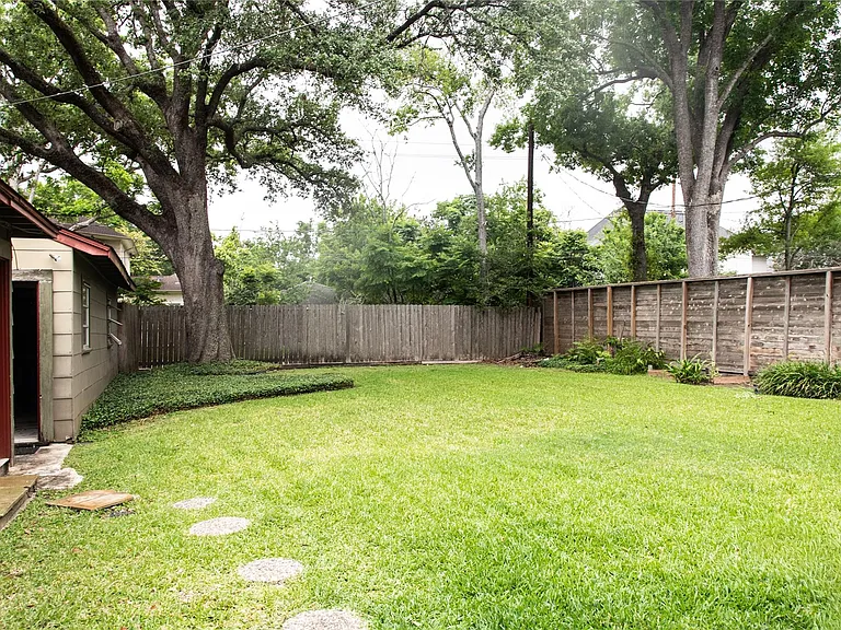 5564 Aspen St — Photo 29