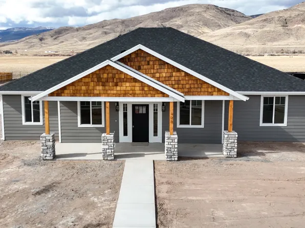 408 S Center St, Elsinore, UT 84724