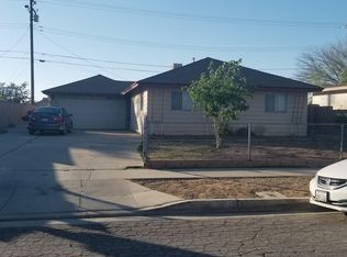 38983 Foxholm Dr, Palmdale, CA 93551