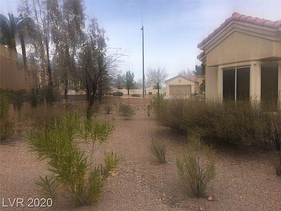 5th image of 2361 Lauren Dr