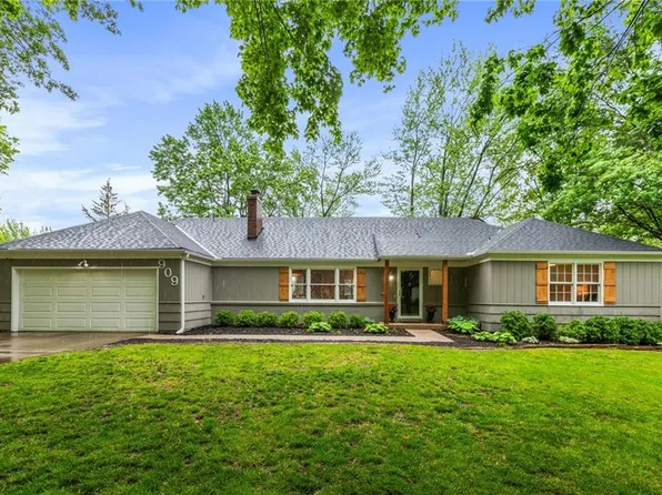 909 W 96th Ter, Kansas City, MO 64114